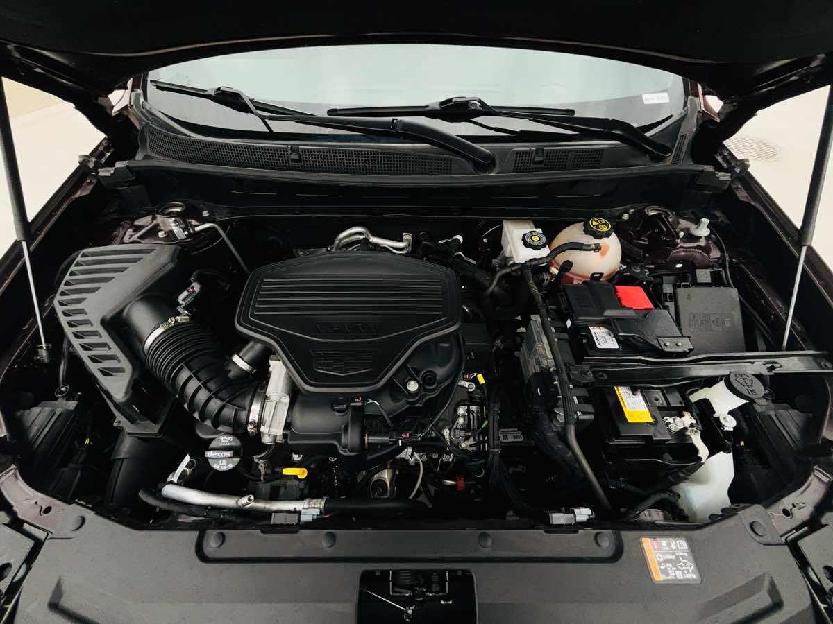 Photo 26 of this Cadillac XT6