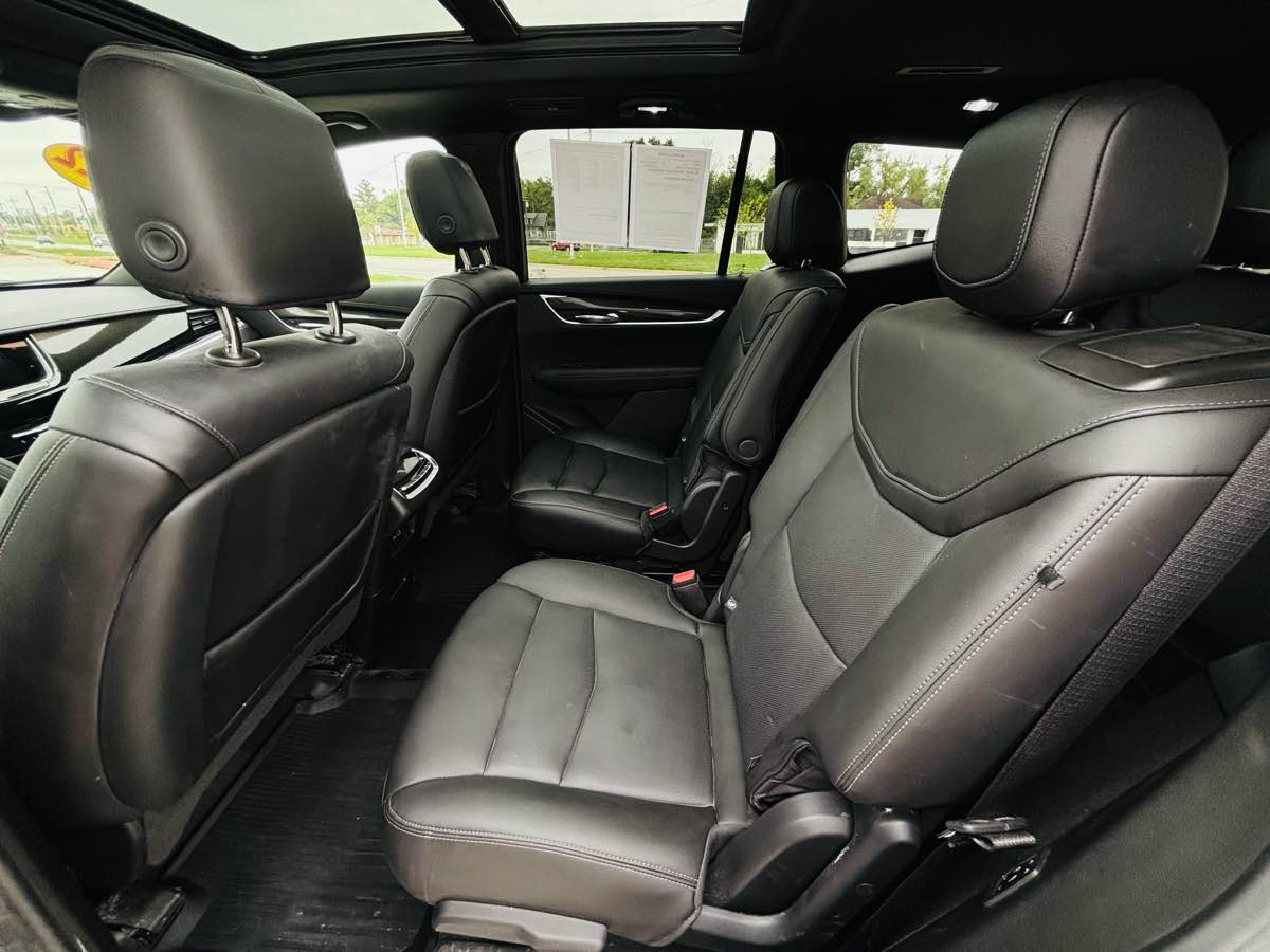 Photo 39 of this Cadillac XT6