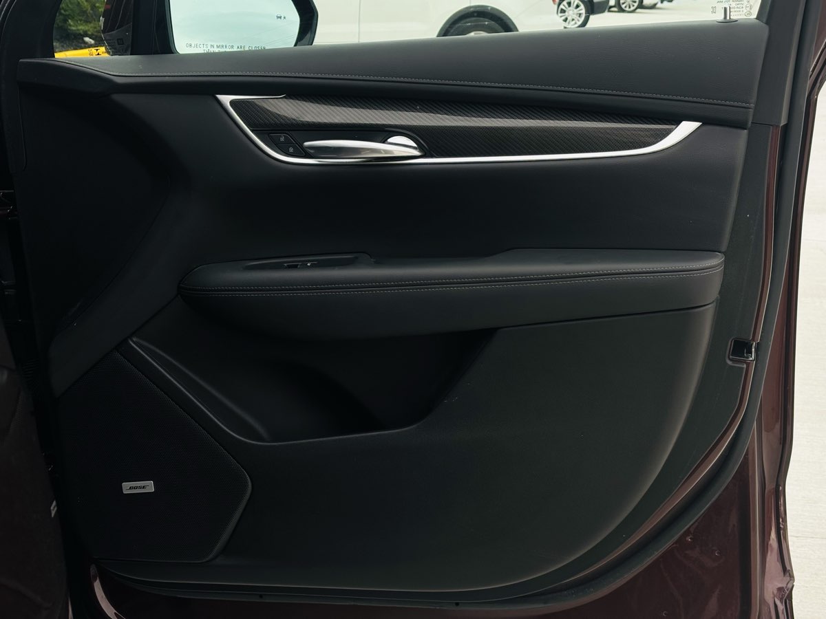 Photo 49 of this Cadillac XT6