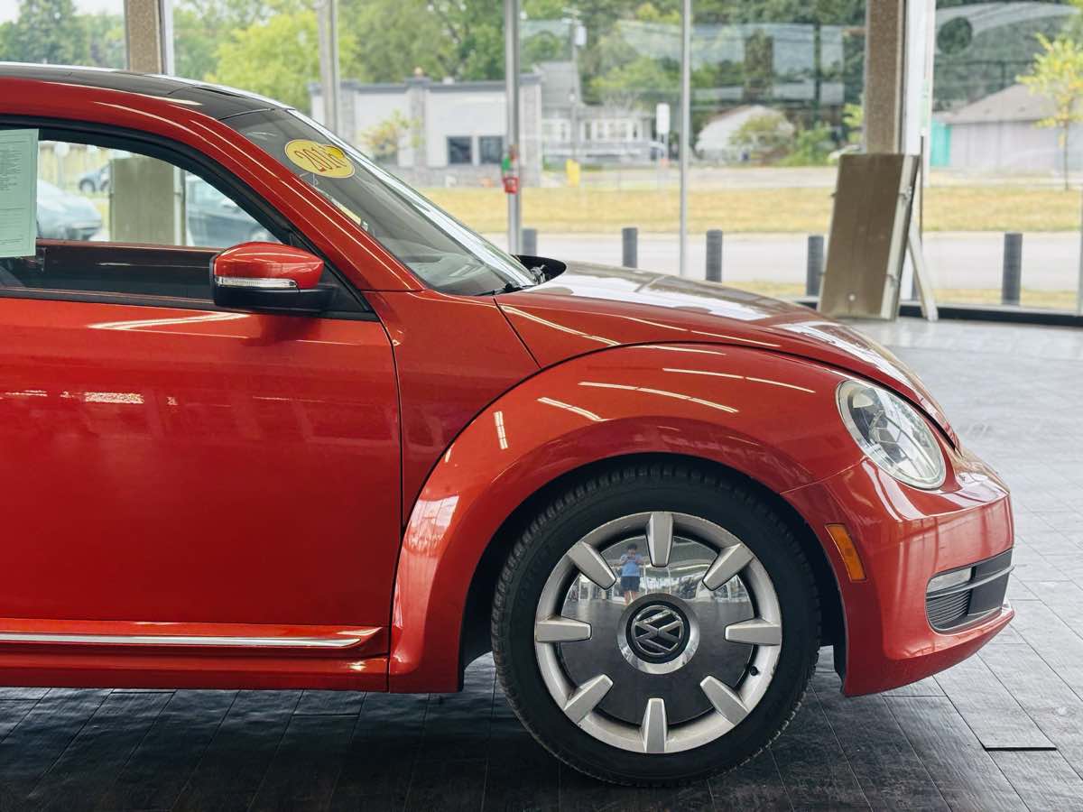 Photo 5 of this Volkswagen Beetle Coupe