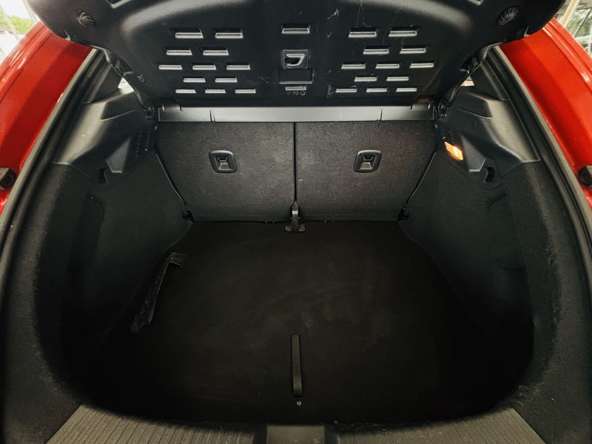 Photo 10 of this Volkswagen Beetle Coupe