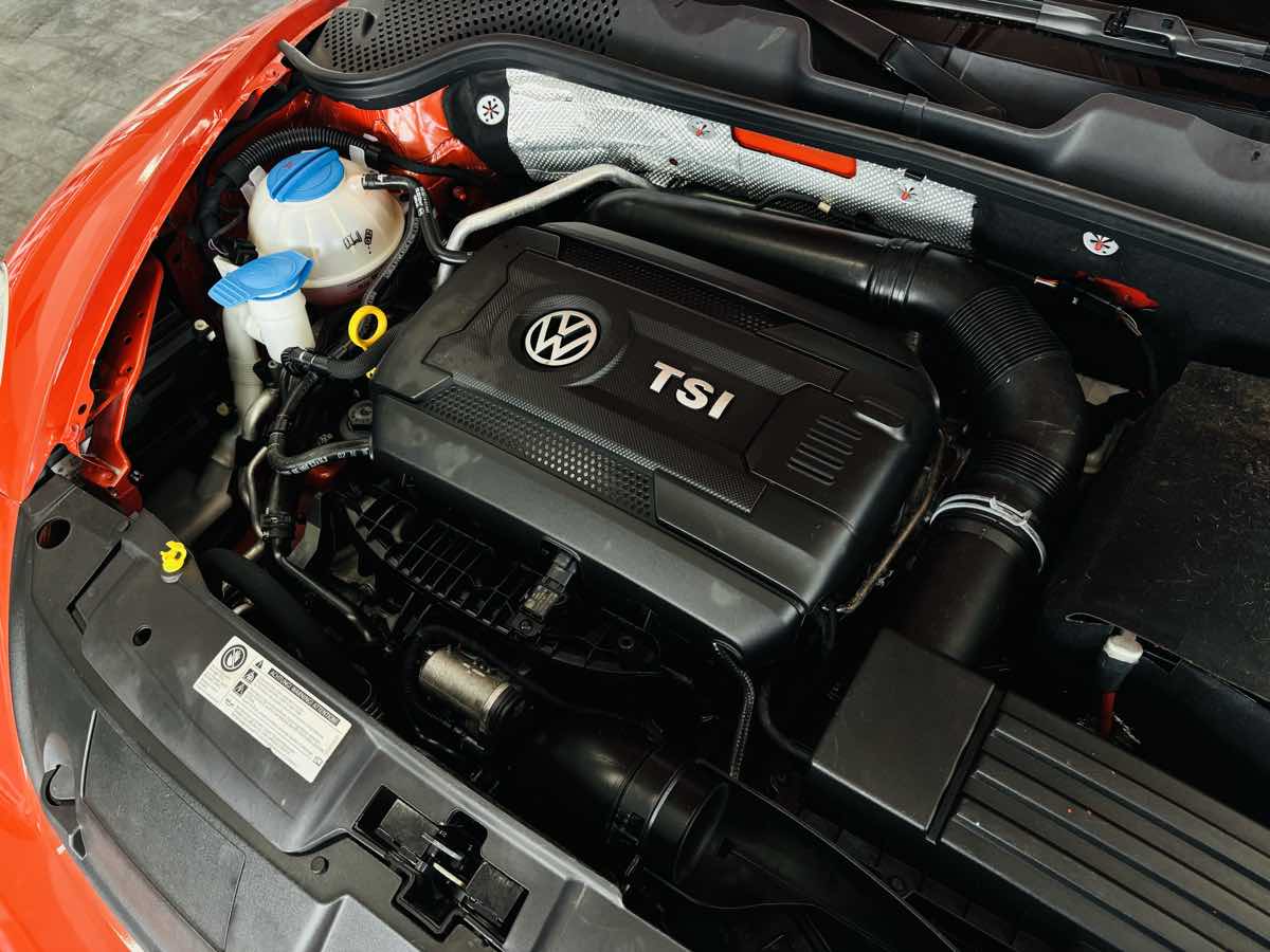 Photo 20 of this Volkswagen Beetle Coupe