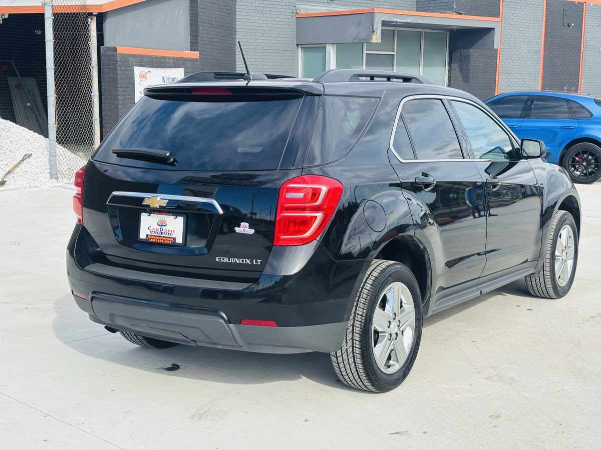 Photo 8 of this Chevrolet Equinox