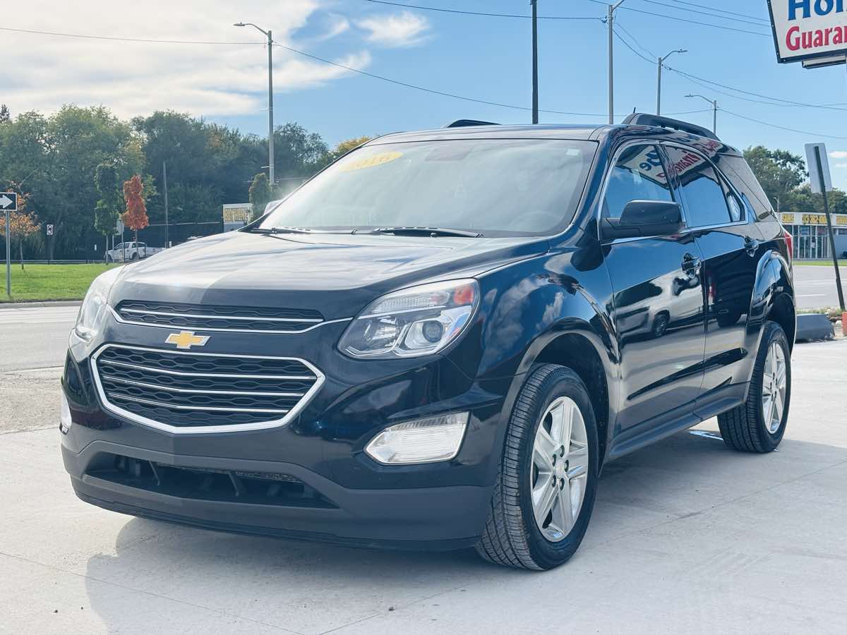 Photo 17 of this Chevrolet Equinox
