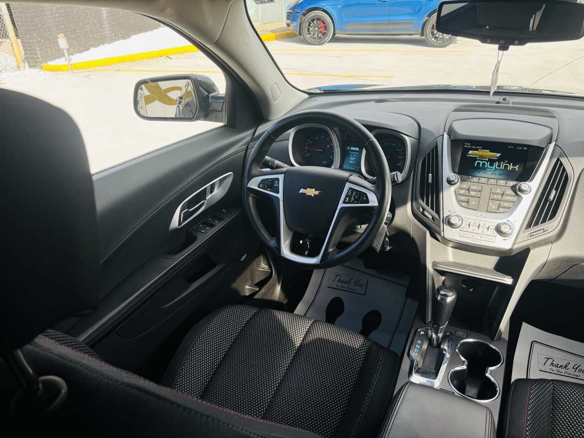 Photo 48 of this Chevrolet Equinox