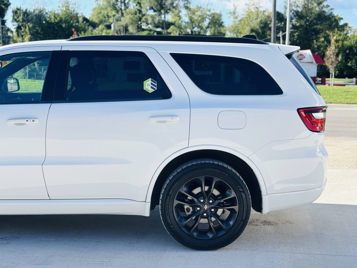 Photo 15 of this Dodge Durango