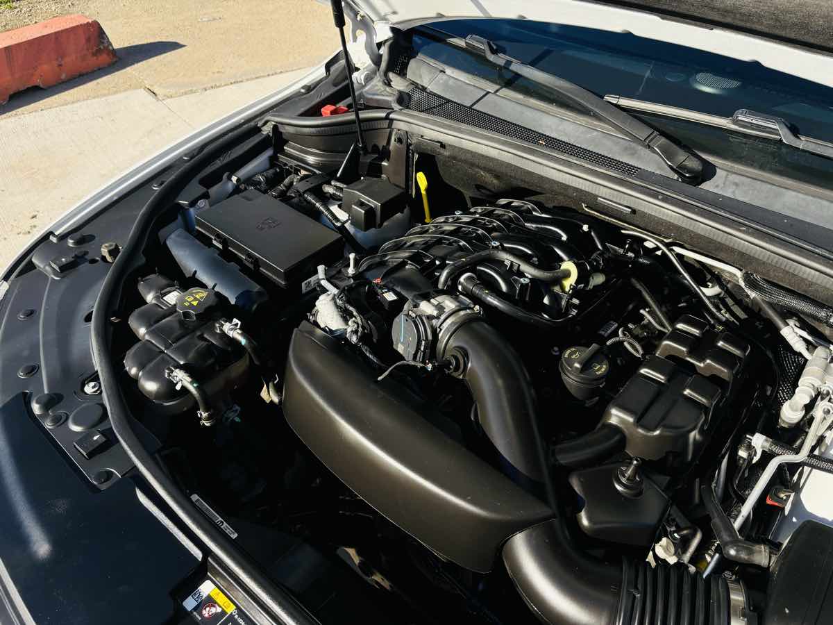Photo 21 of this Dodge Durango