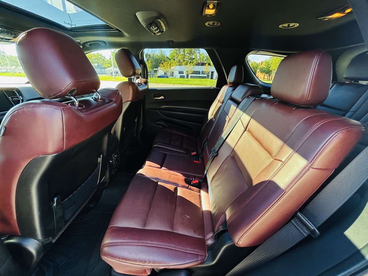 Photo 34 of this Dodge Durango
