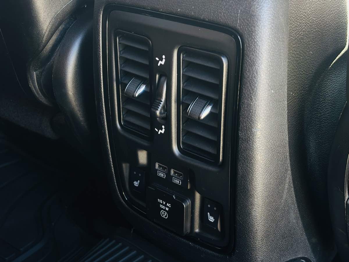 Photo 39 of this Dodge Durango