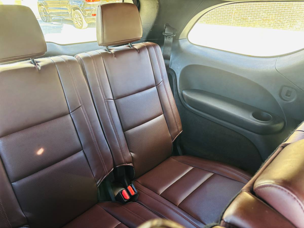 Photo 40 of this Dodge Durango
