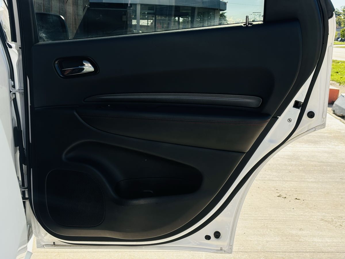 Photo 41 of this Dodge Durango
