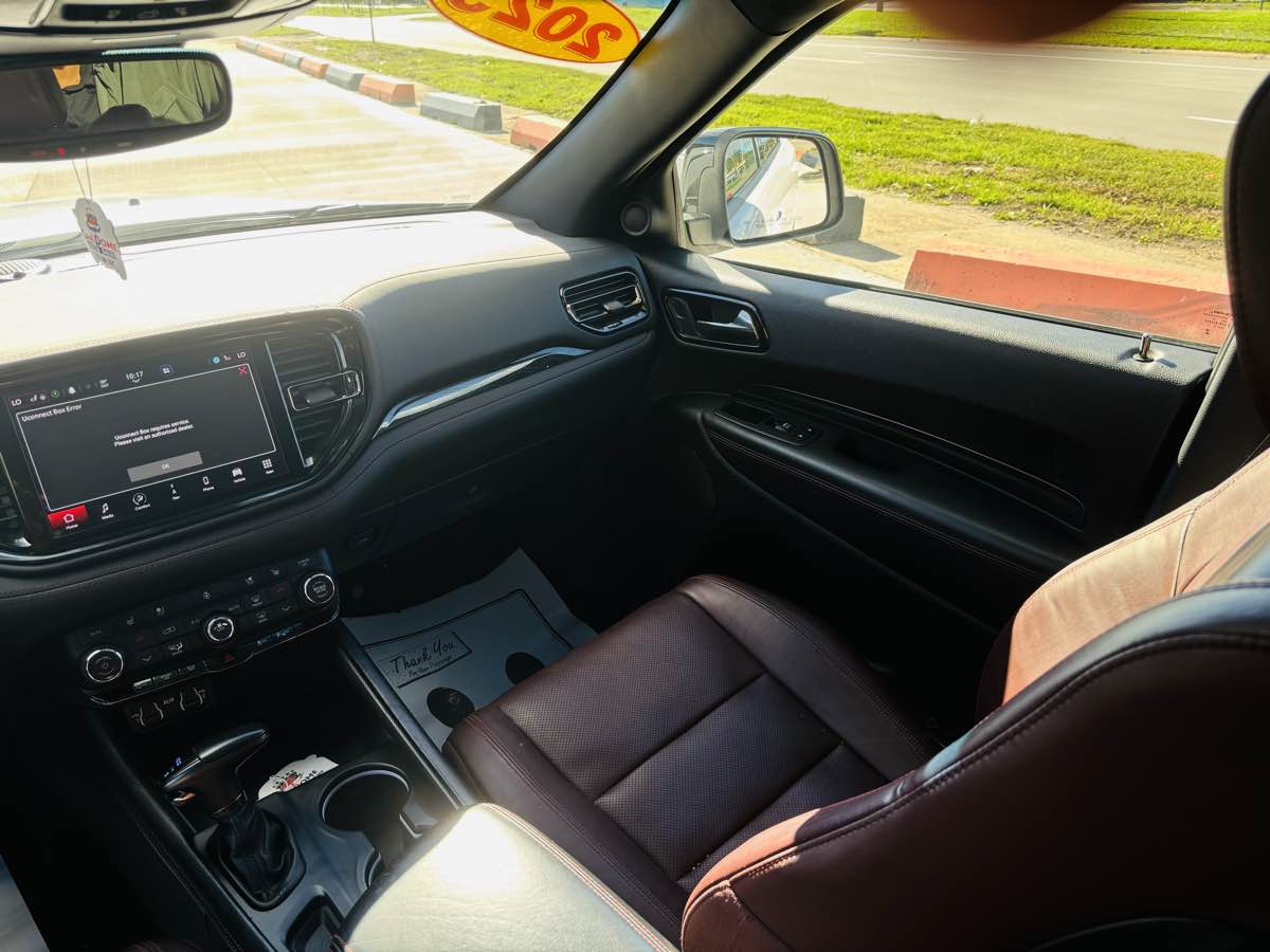 Photo 47 of this Dodge Durango