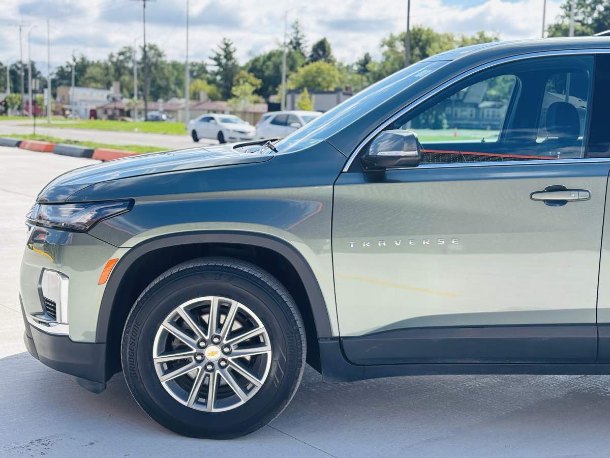 Photo 16 of this Chevrolet Traverse