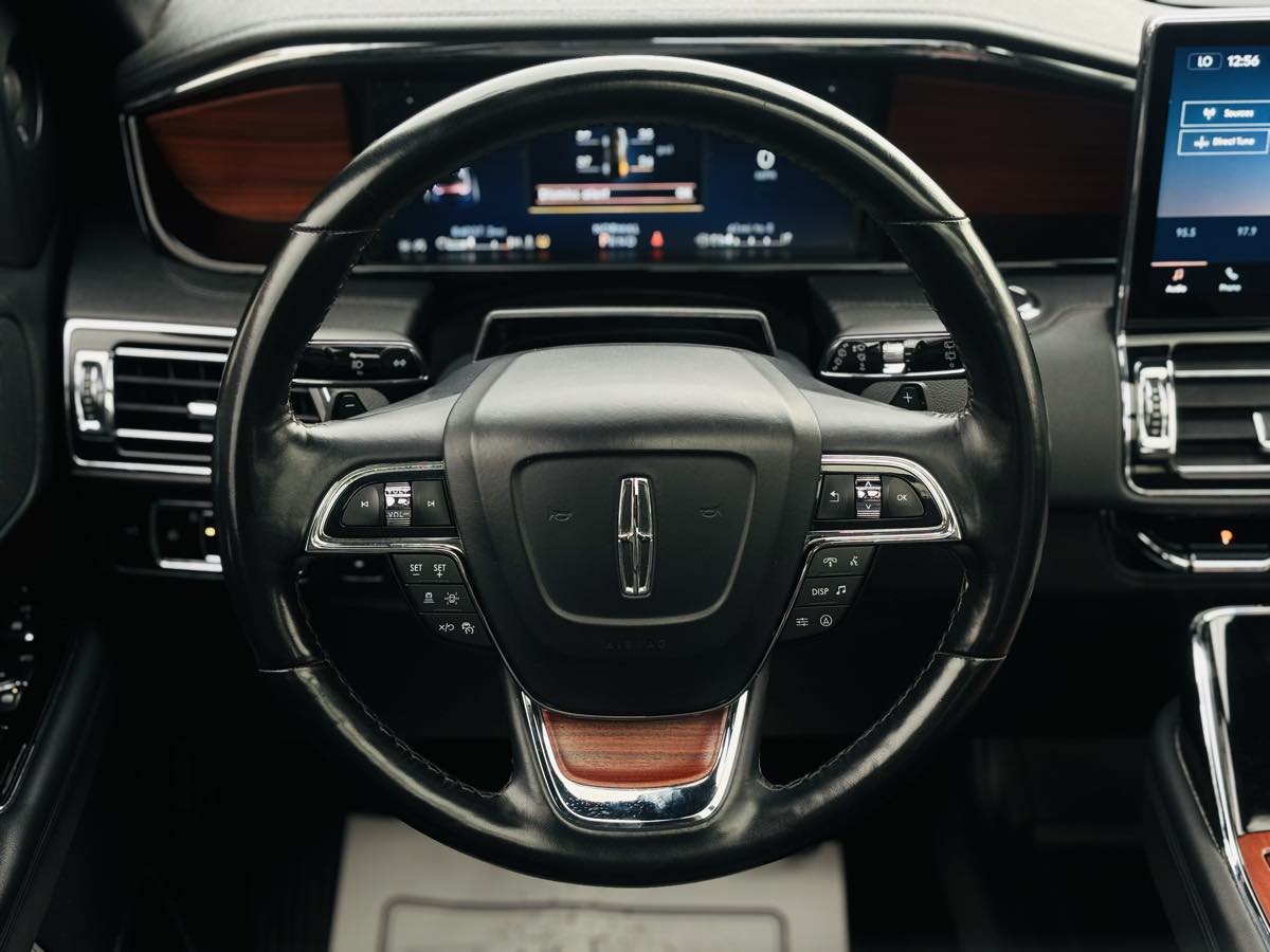 Photo 52 of this Lincoln Navigator