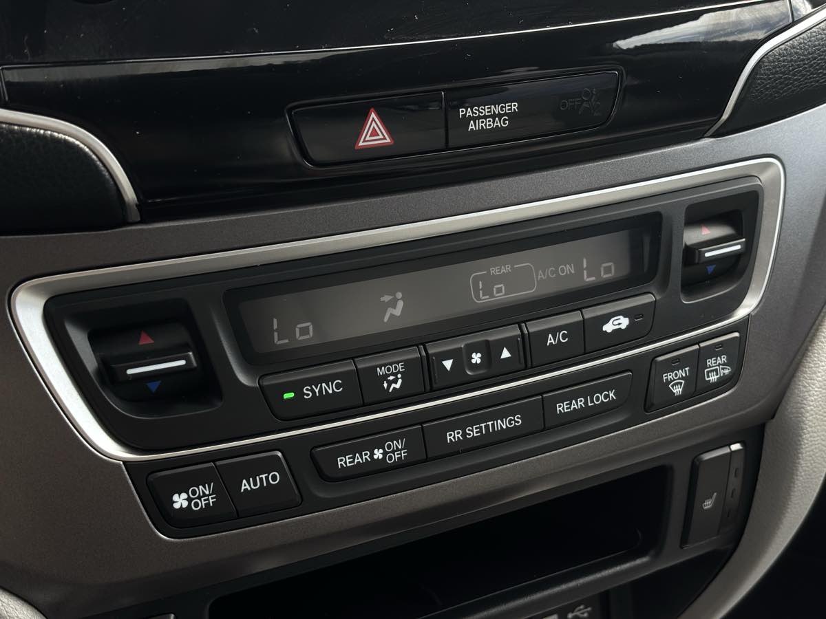 Photo 65 of this Honda Pilot
