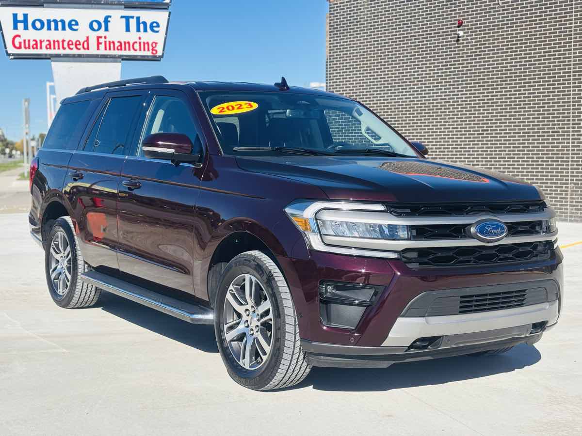 Photo 6 of this Ford Expedition