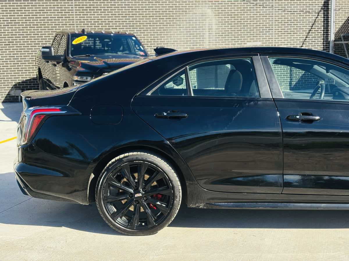 Photo 7 of this Cadillac CT4