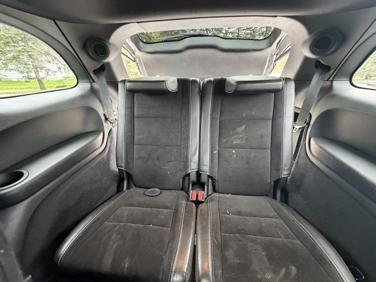 Photo 13 of this Dodge Durango