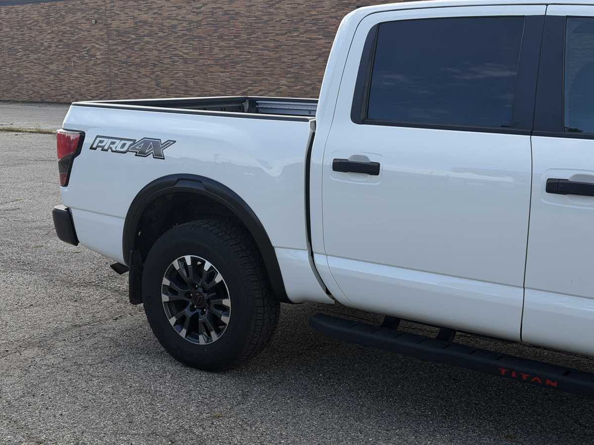 Photo 4 of this Nissan Titan