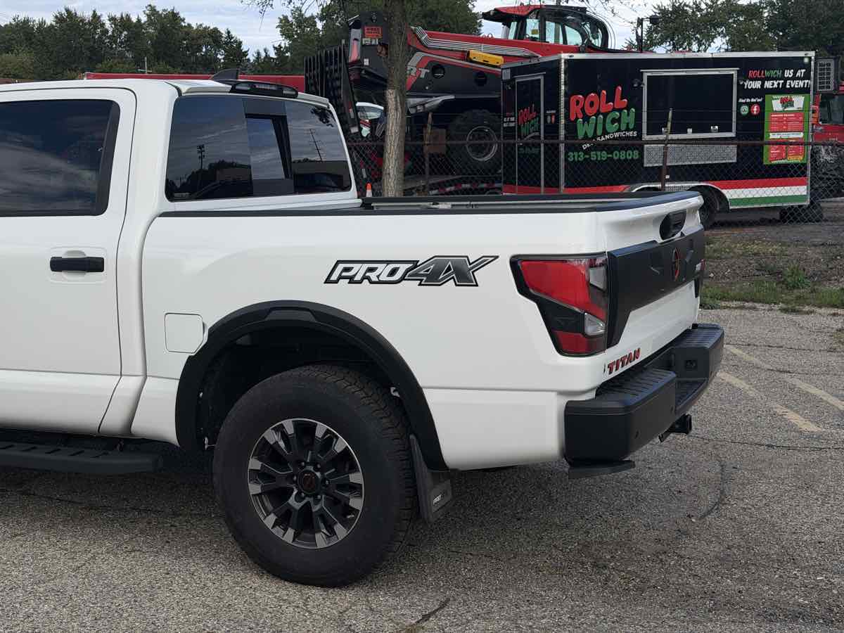 Photo 7 of this Nissan Titan