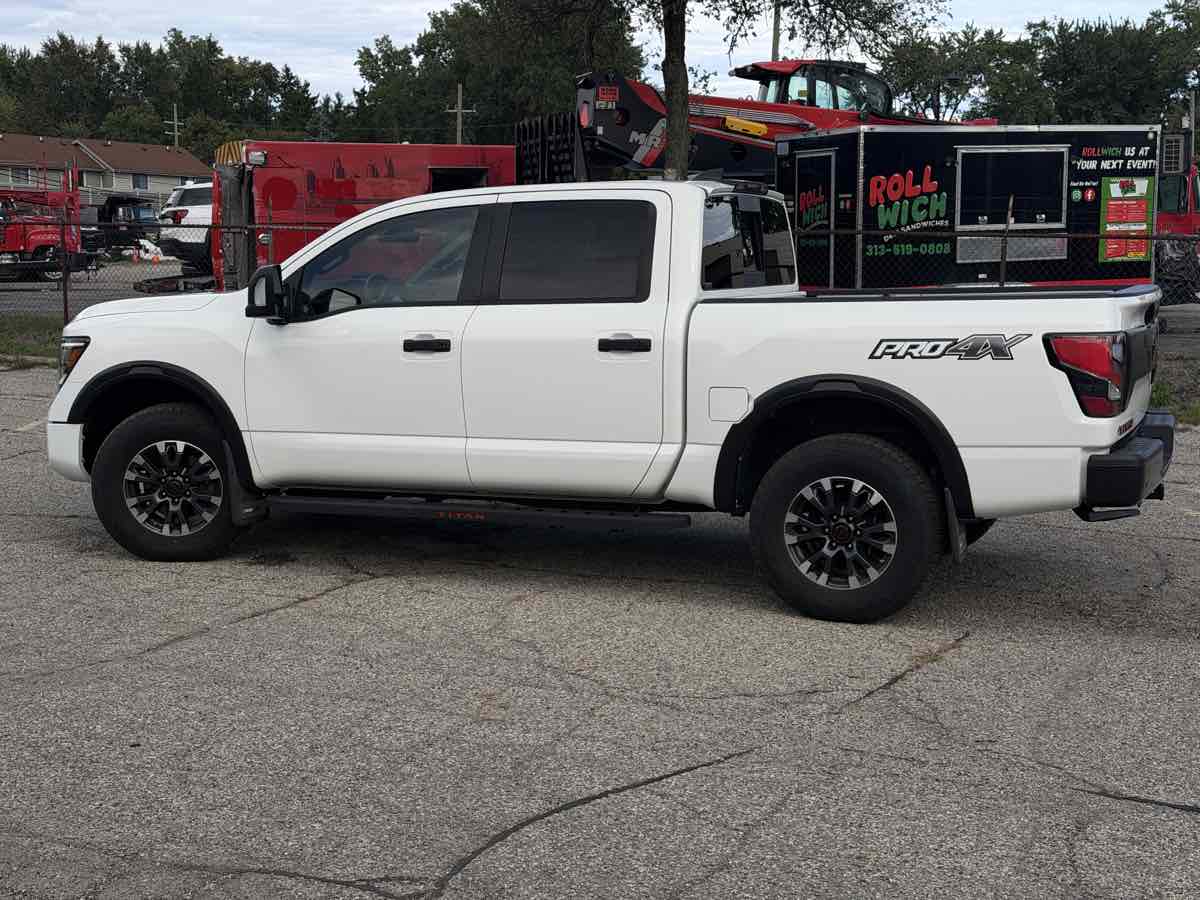 Photo 9 of this Nissan Titan