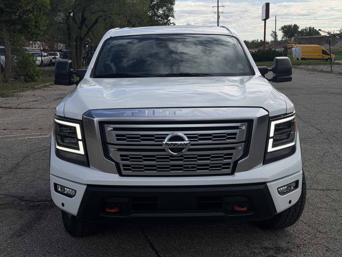 Photo 10 of this Nissan Titan