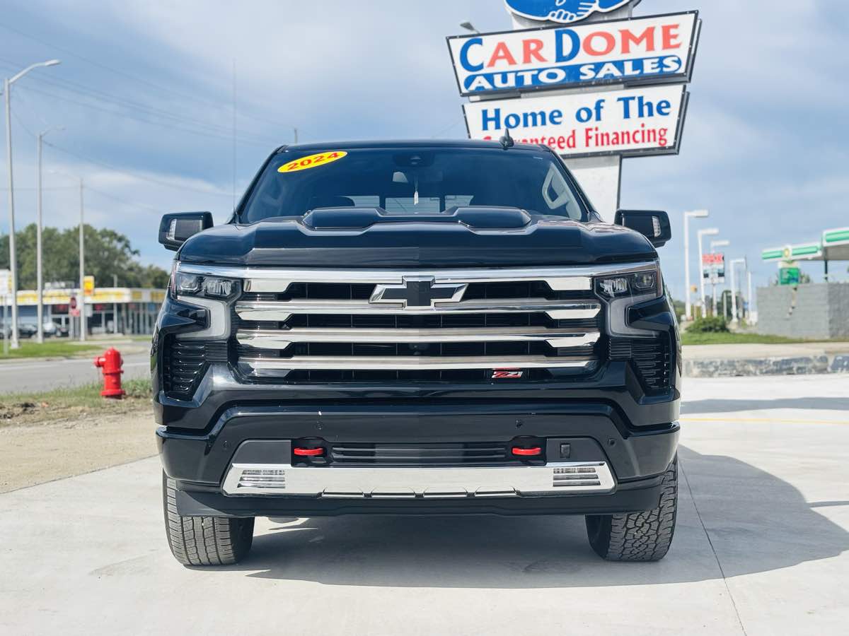 Photo 21 of this Chevrolet Silverado 1500