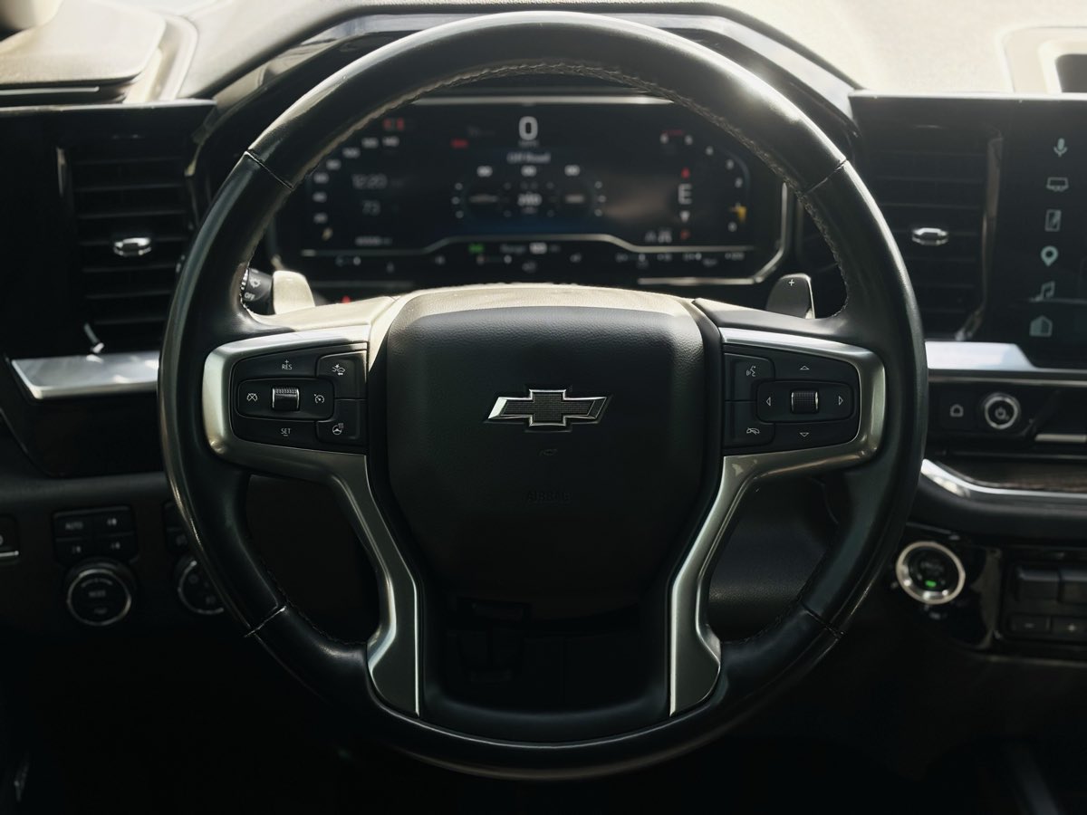 Photo 51 of this Chevrolet Silverado 1500