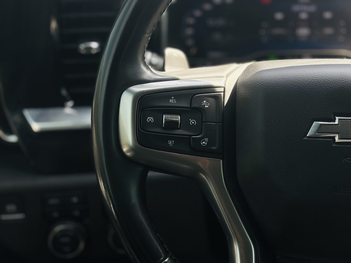 Photo 52 of this Chevrolet Silverado 1500
