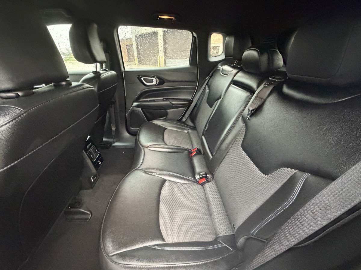 Photo 13 of this Jeep Compass