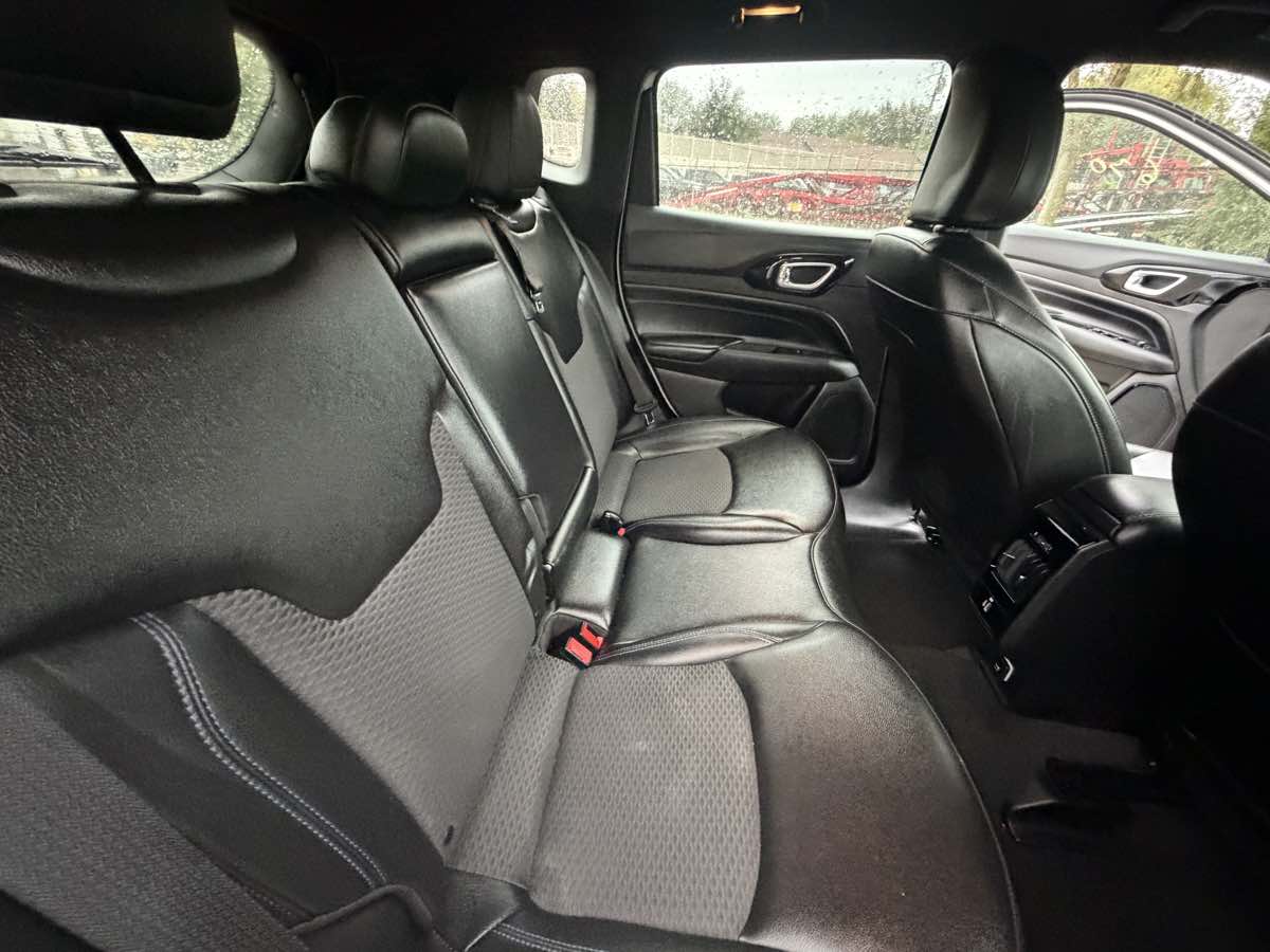 Photo 14 of this Jeep Compass