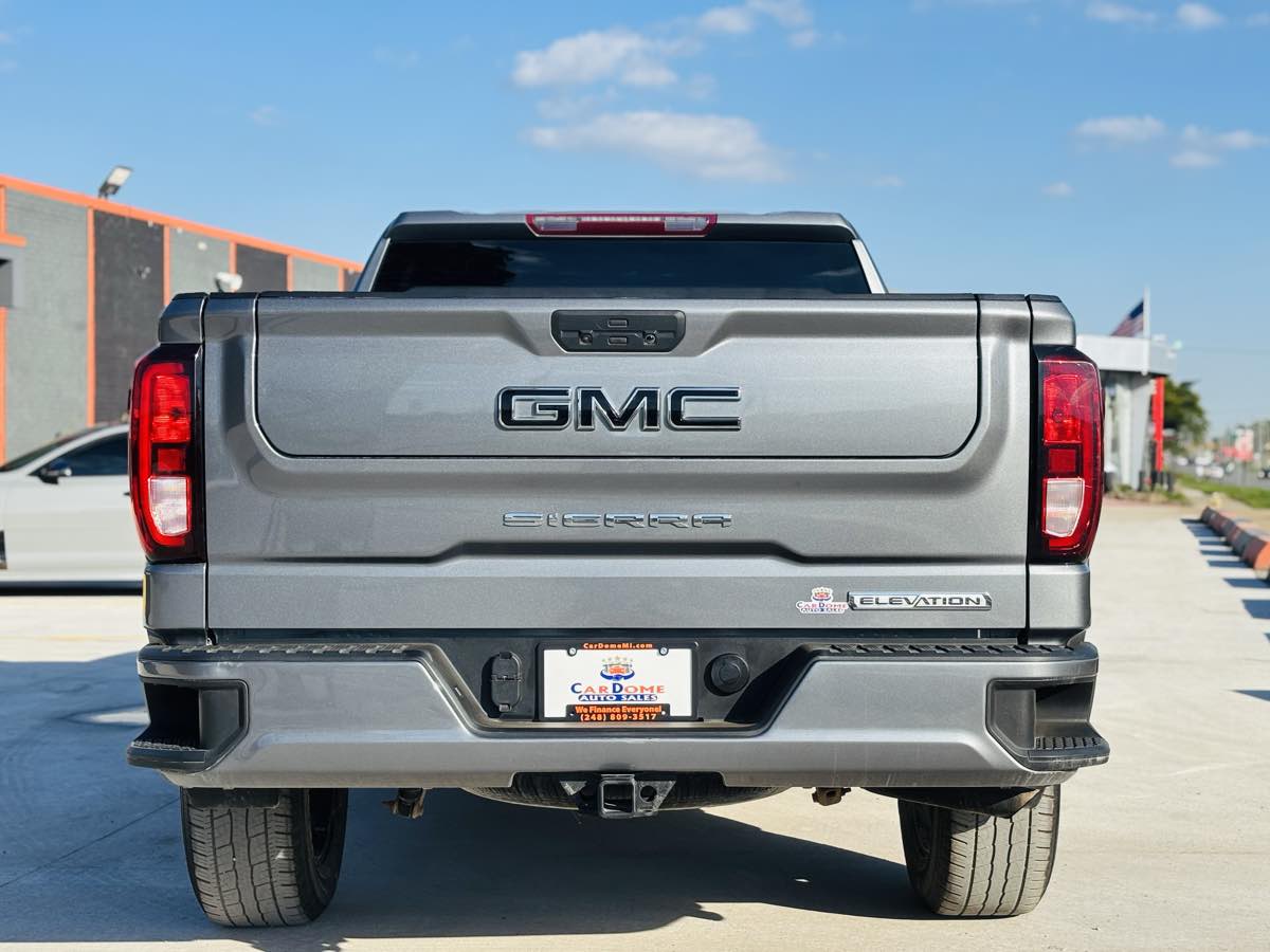 Photo 14 of this GMC Sierra 1500 Limited
