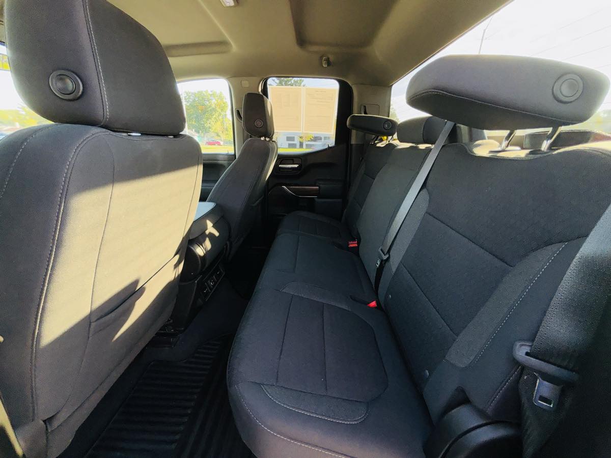 Photo 37 of this GMC Sierra 1500 Limited