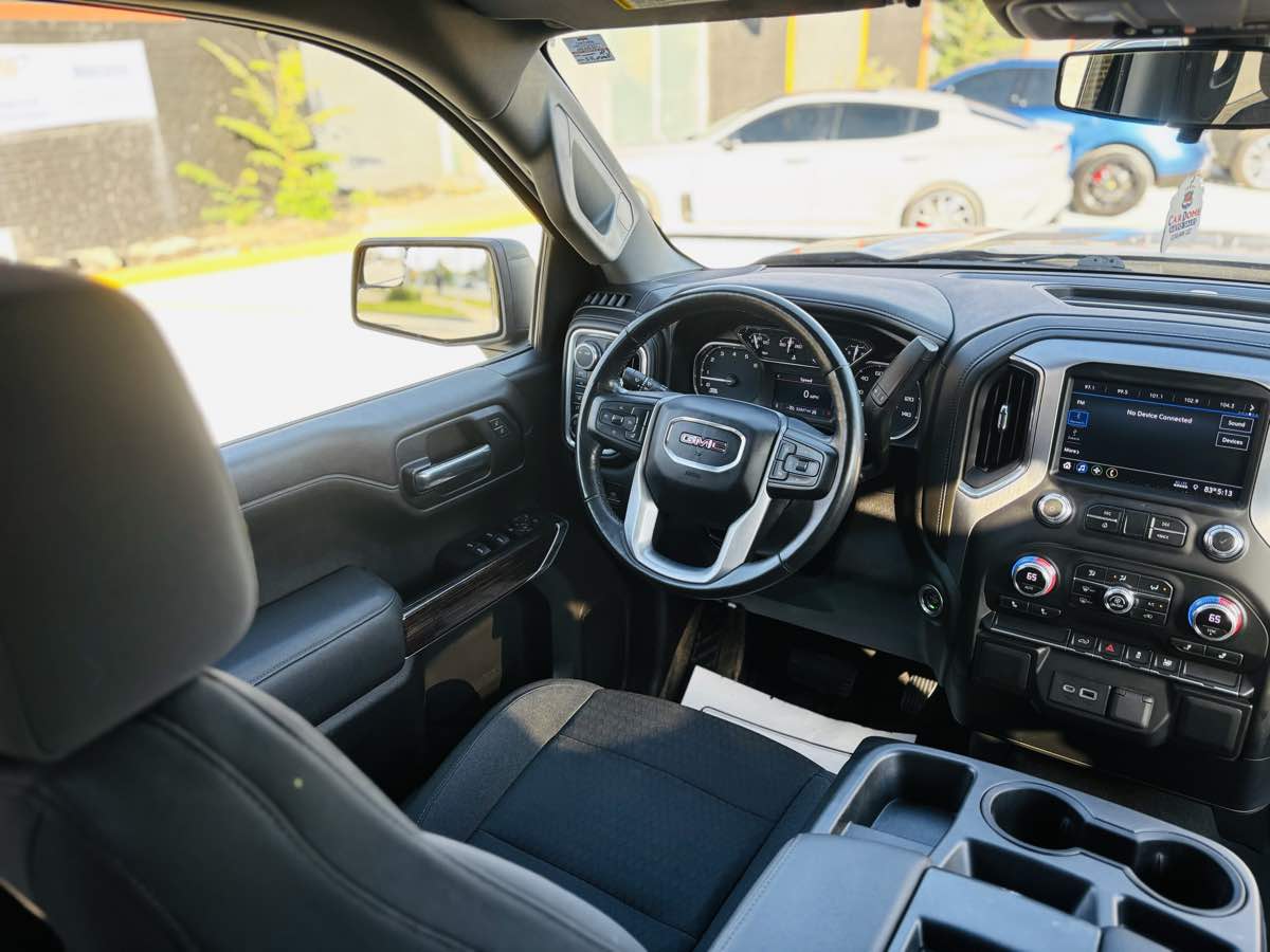 Photo 50 of this GMC Sierra 1500 Limited