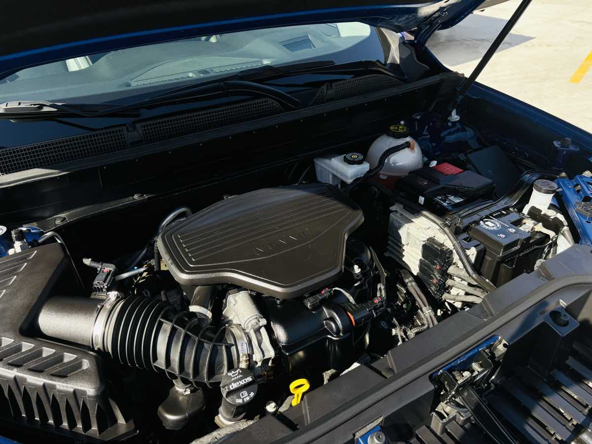 Photo 22 of this GMC Acadia
