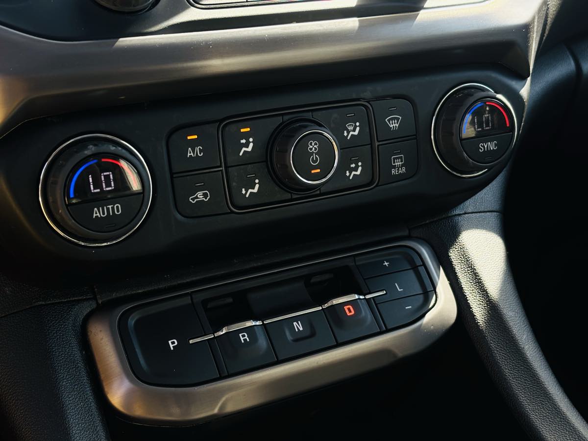 Photo 61 of this GMC Acadia