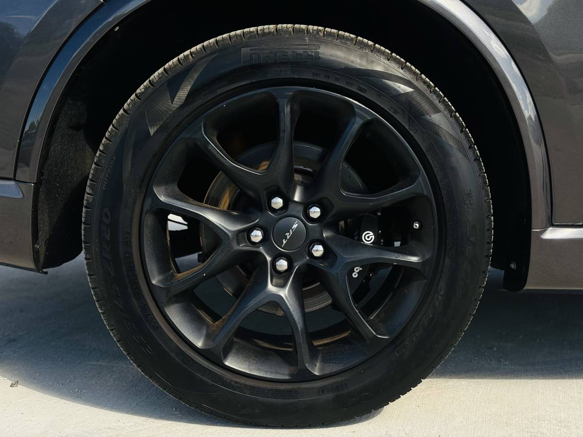 Photo 27 of this Dodge Durango