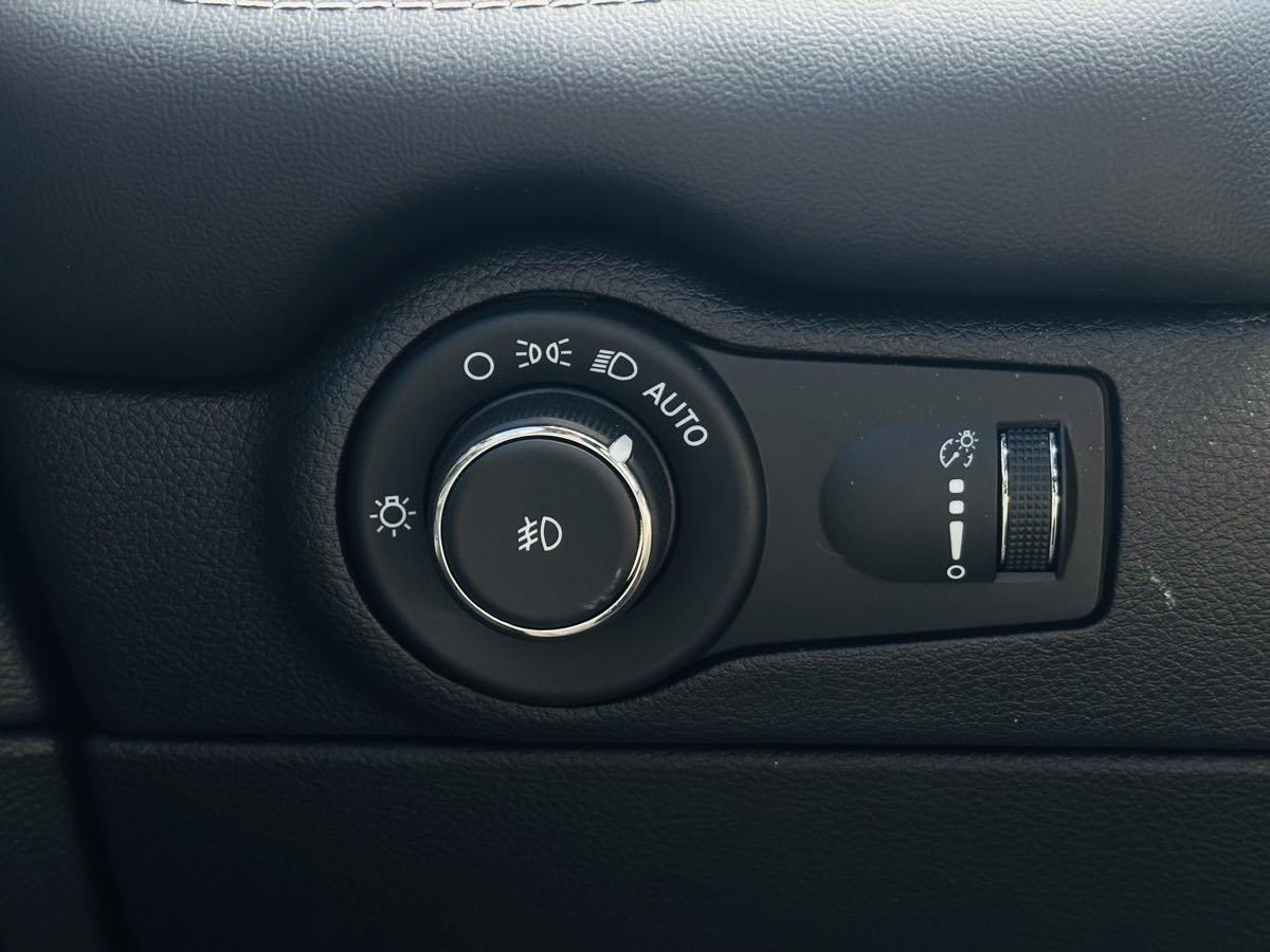 Photo 58 of this Dodge Durango