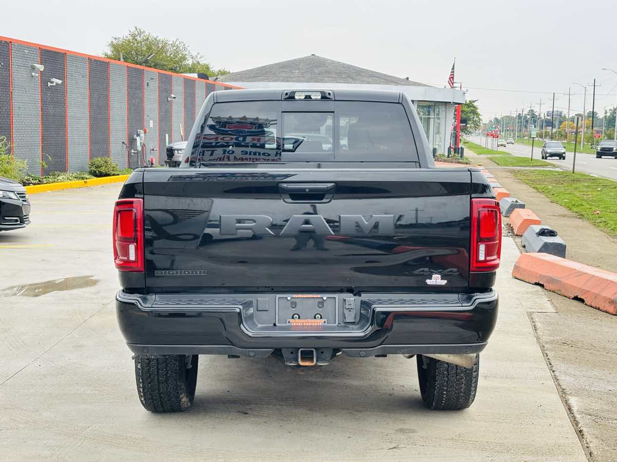 Photo 10 of this Ram 2500