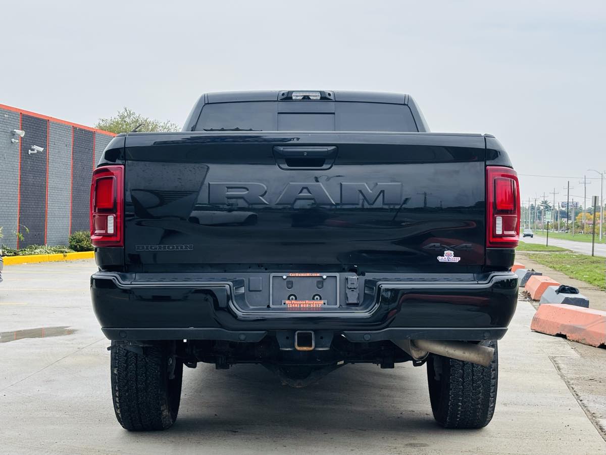 Photo 14 of this Ram 2500
