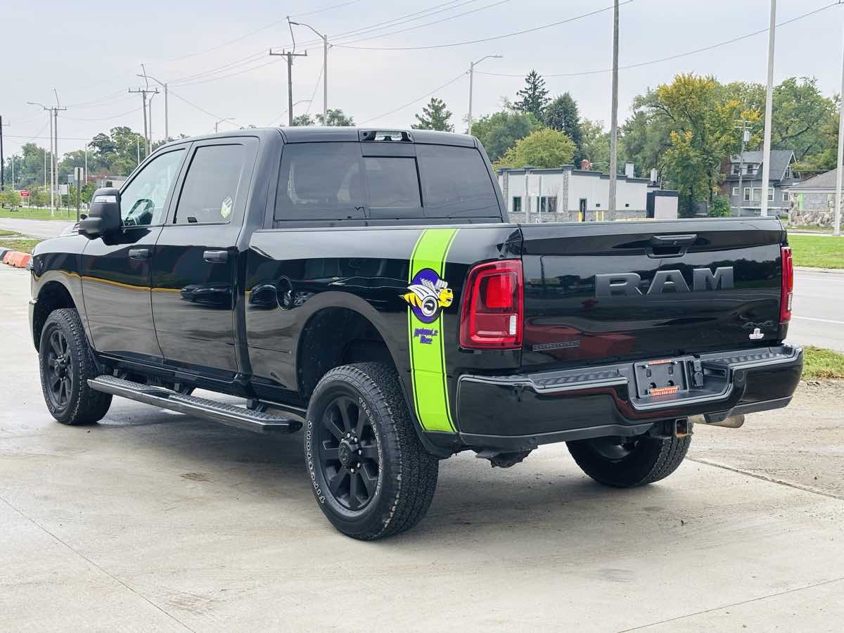 Photo 16 of this Ram 2500