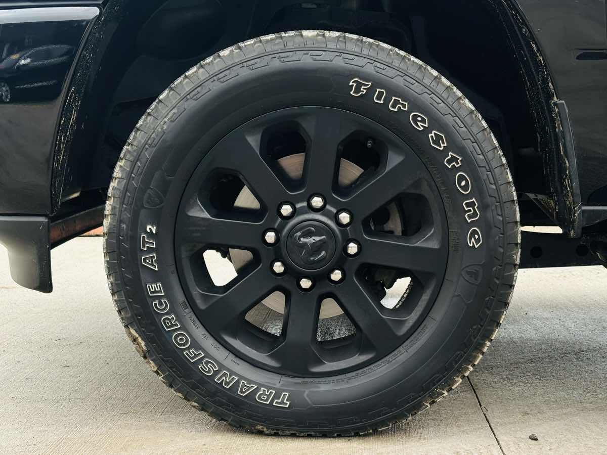 Photo 30 of this Ram 2500