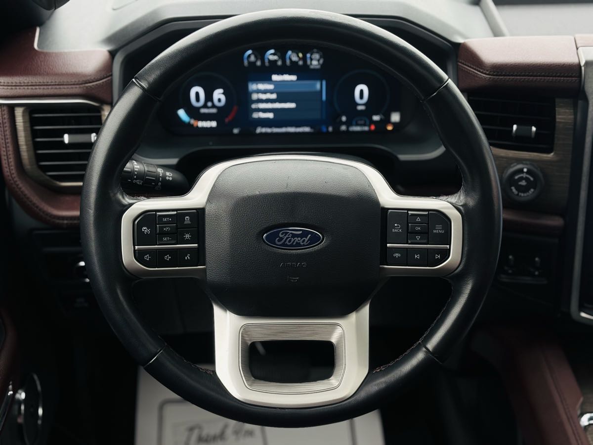 Photo 51 of this Ford Expedition Max