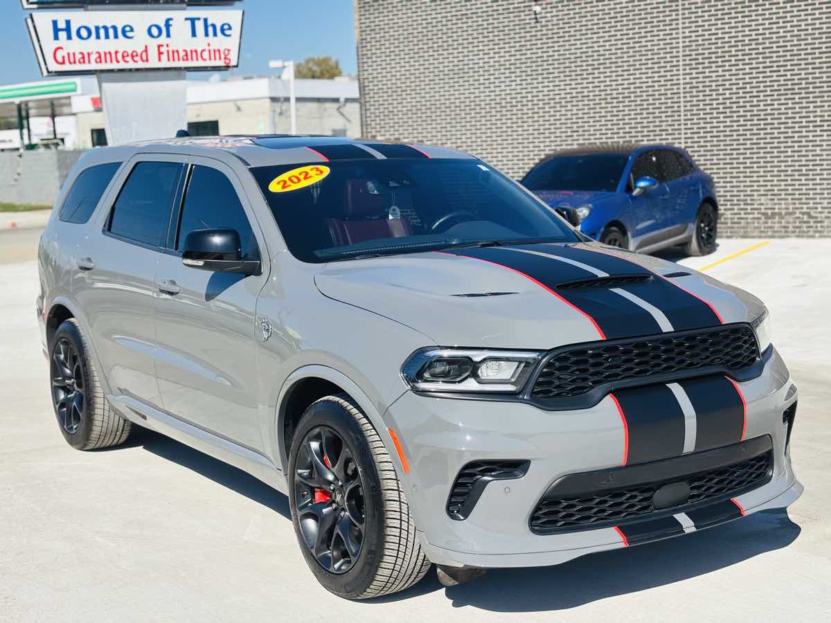 Photo 2 of this Dodge Durango