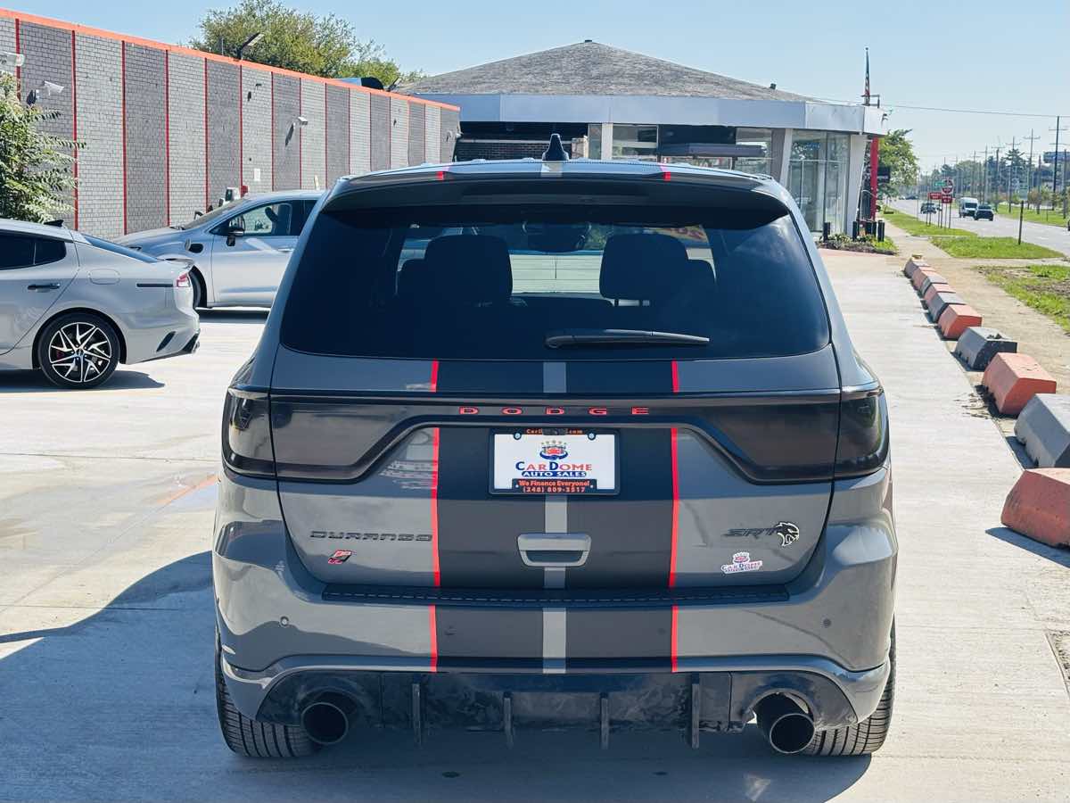 Photo 10 of this Dodge Durango