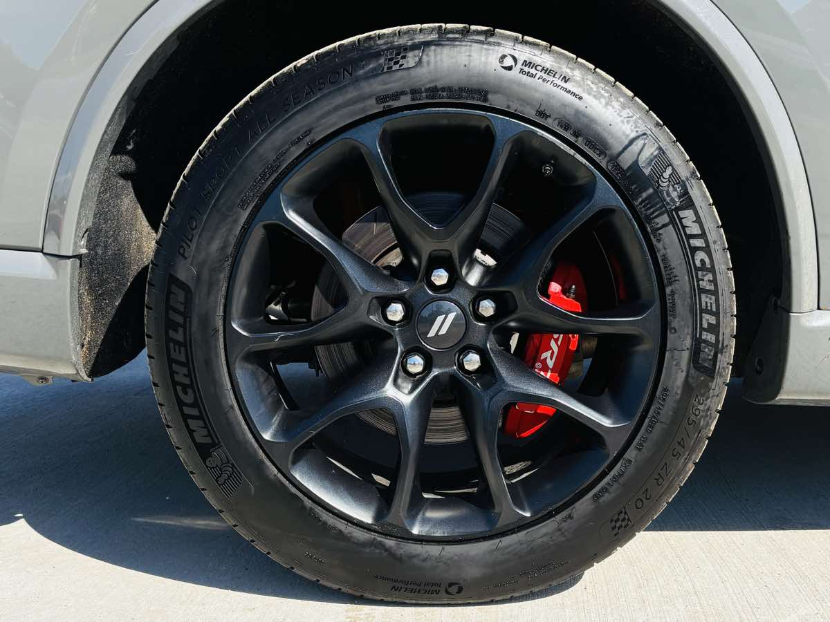 Photo 27 of this Dodge Durango