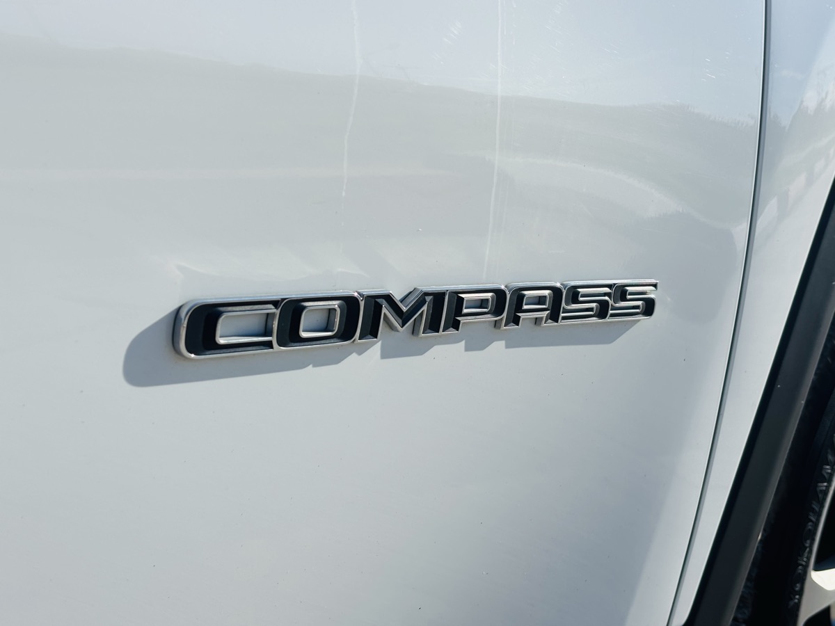 Photo 8 of this Jeep Compass