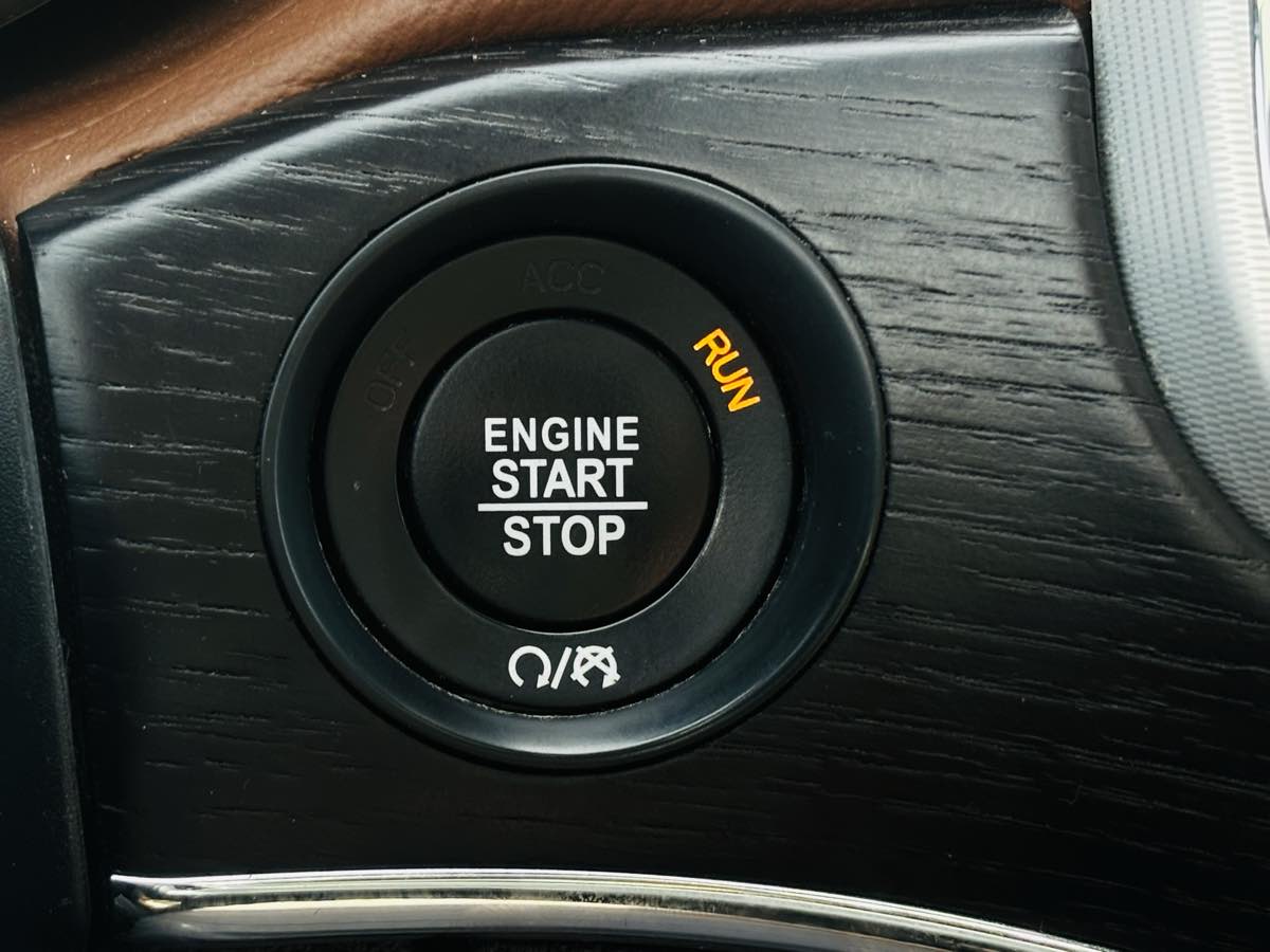 Photo 61 of this Jeep Grand Cherokee
