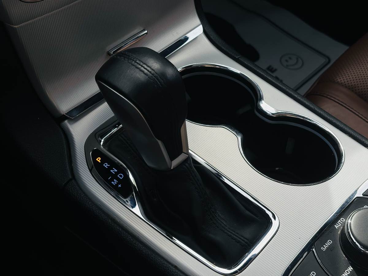 Photo 64 of this Jeep Grand Cherokee