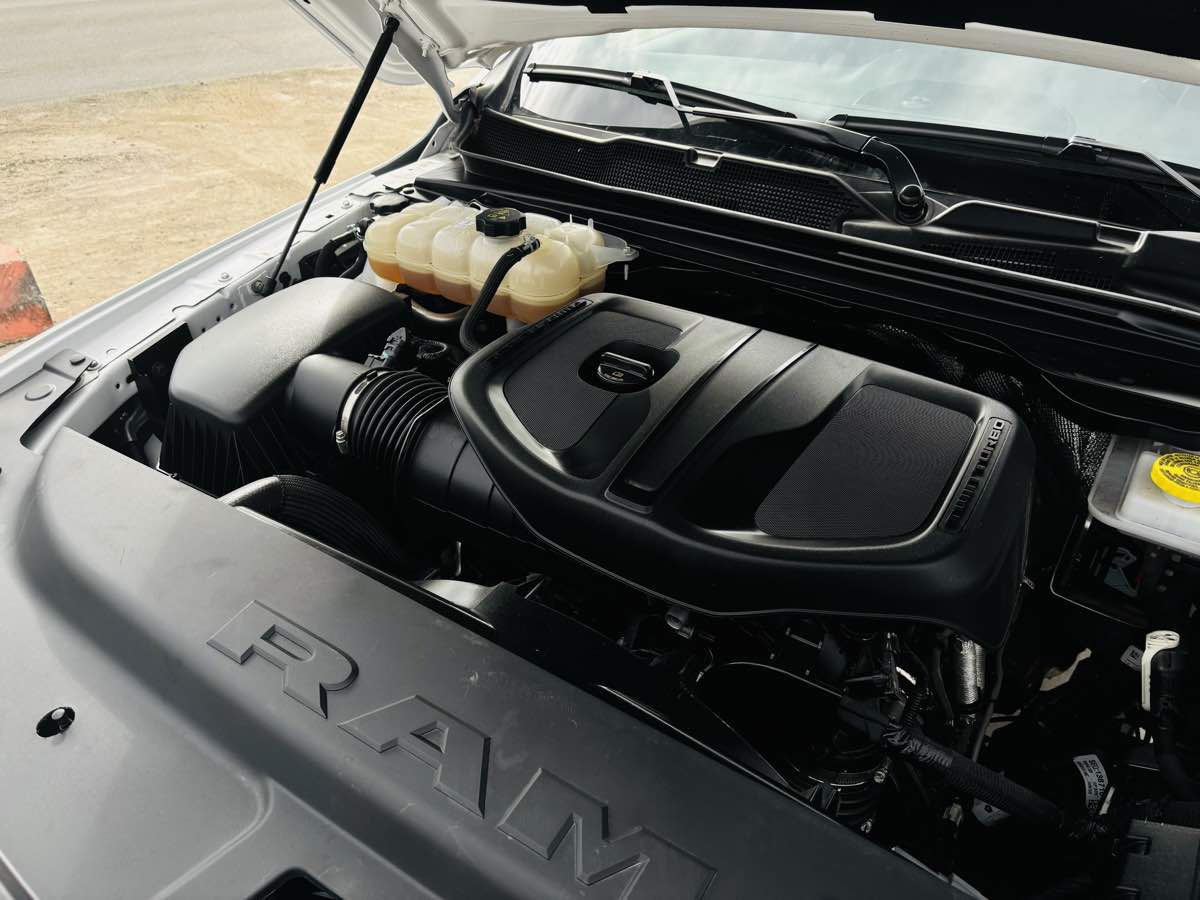 Photo 23 of this Ram 1500